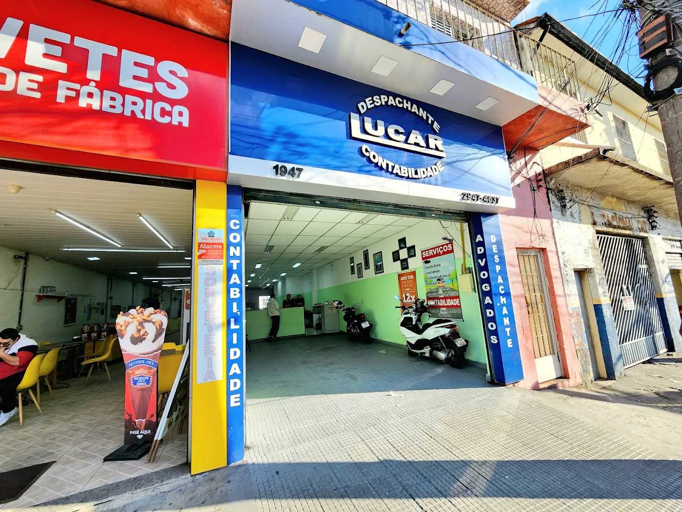 Fachada Lucar